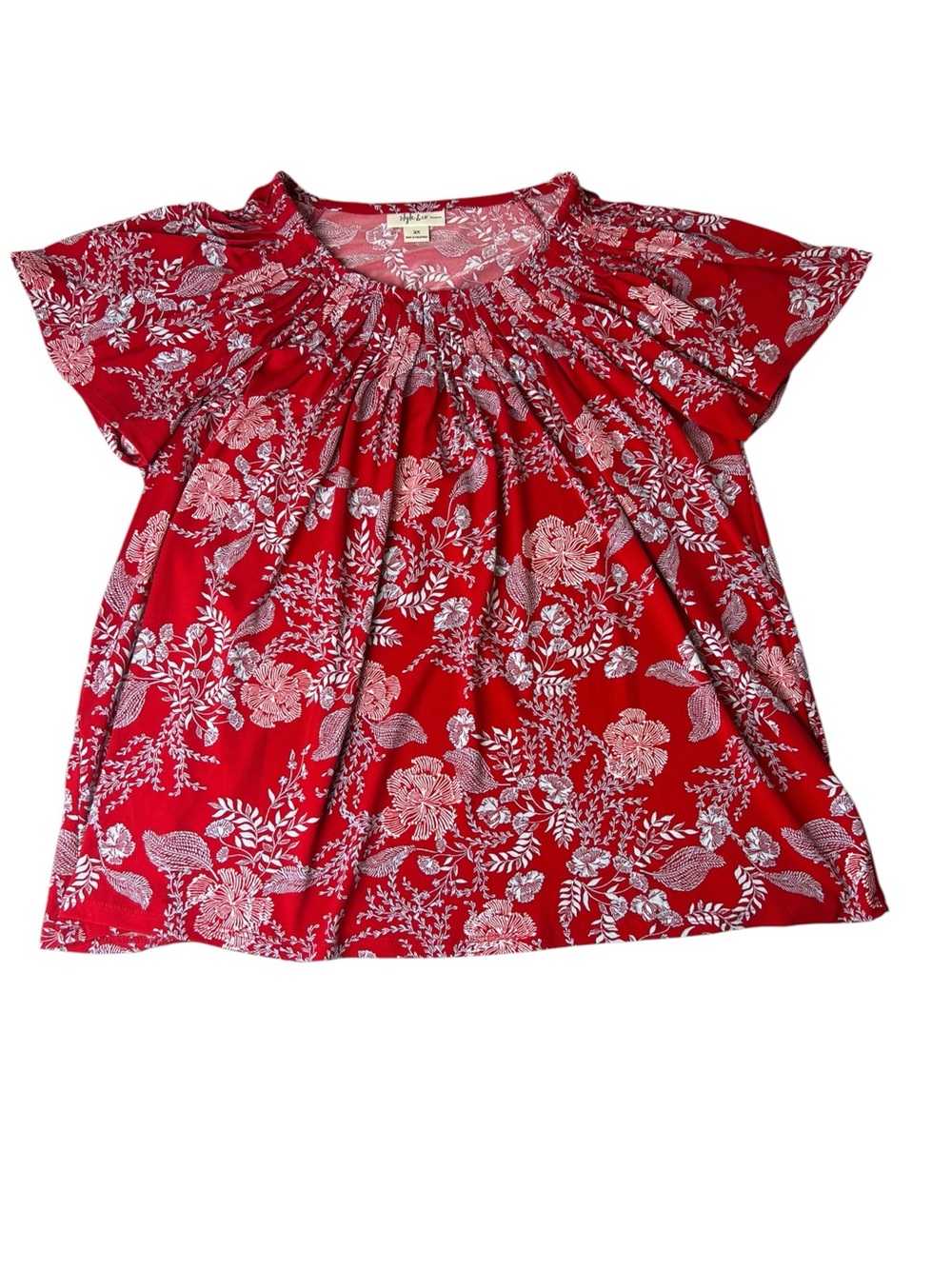 Style & Co Women’s 2X Plus Flutter Sleeve Flowy Shirt With a Red Floral Feminine